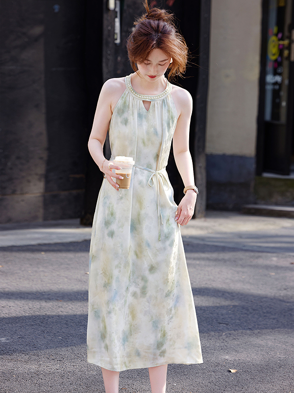 https://fulmo-img-server.com/dresscode-dresscode/c8233f65-f772-4ceb-9dcf-42501d314b1b.jpg