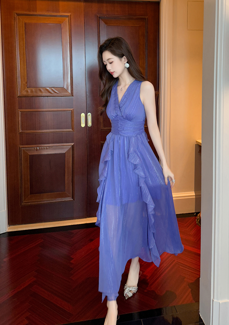 https://fulmo-img-server.com/dresscode-dresscode/cbd2c83b-4720-4564-9396-7867bcfb9f5b.jpg