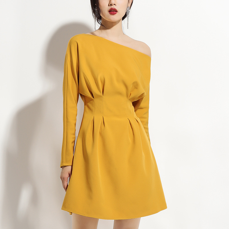 https://fulmo-img-server.com/dresscode-dresscode/cc2e8b72-d2bf-4a0c-9d67-cd790410e76e.jpg