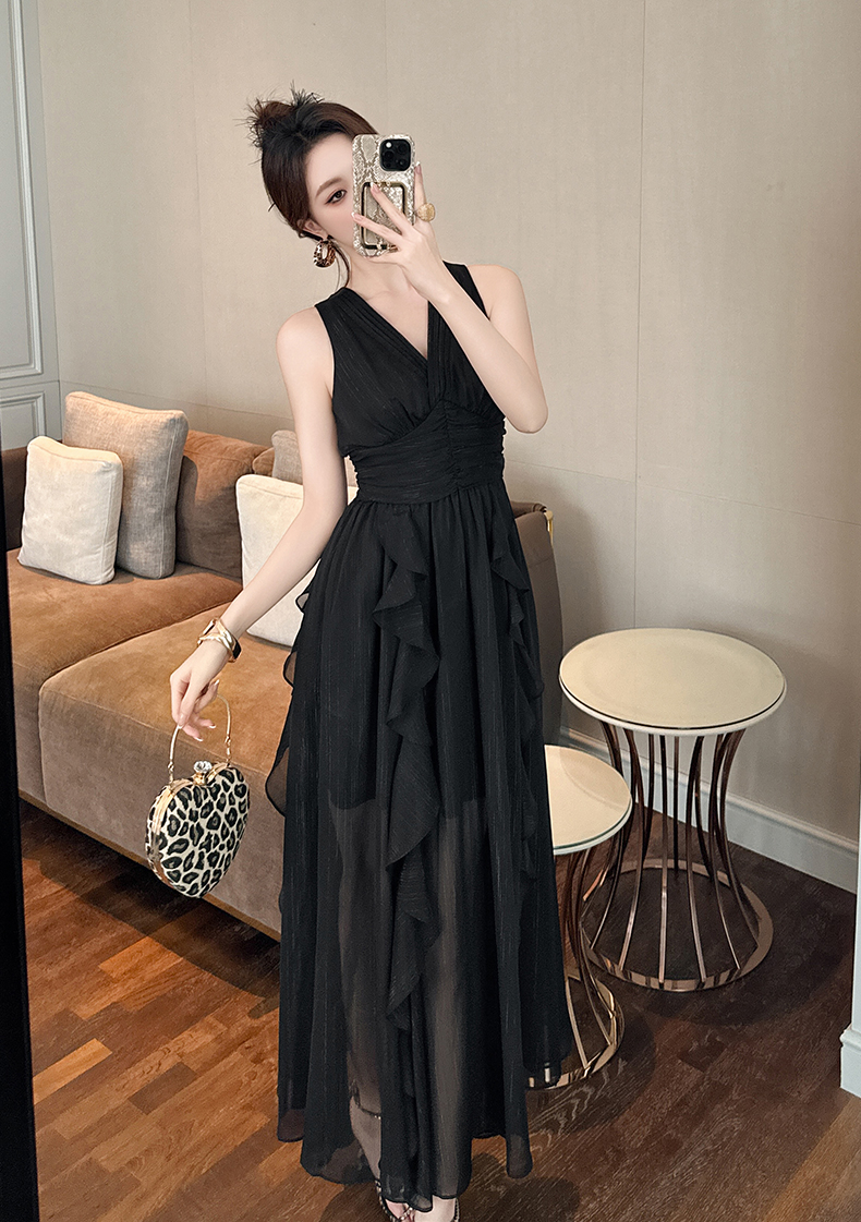 https://fulmo-img-server.com/dresscode-dresscode/cd35af3e-07e0-414c-be3b-bebb488405d6.jpg
