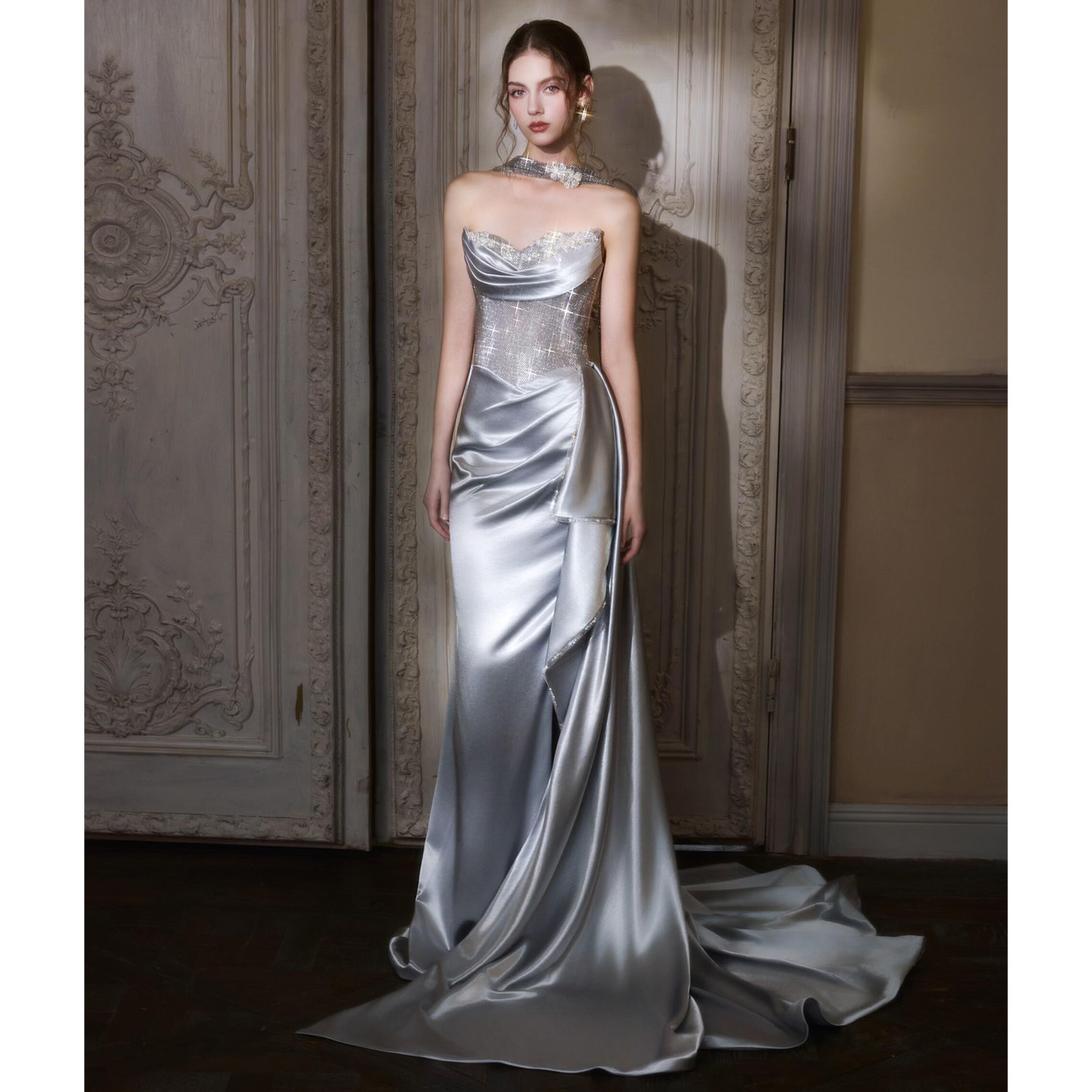 https://fulmo-img-server.com/dresscode-dresscode/cdbbd1f3-b5e7-4a8f-883b-84d647824c9d.jpg