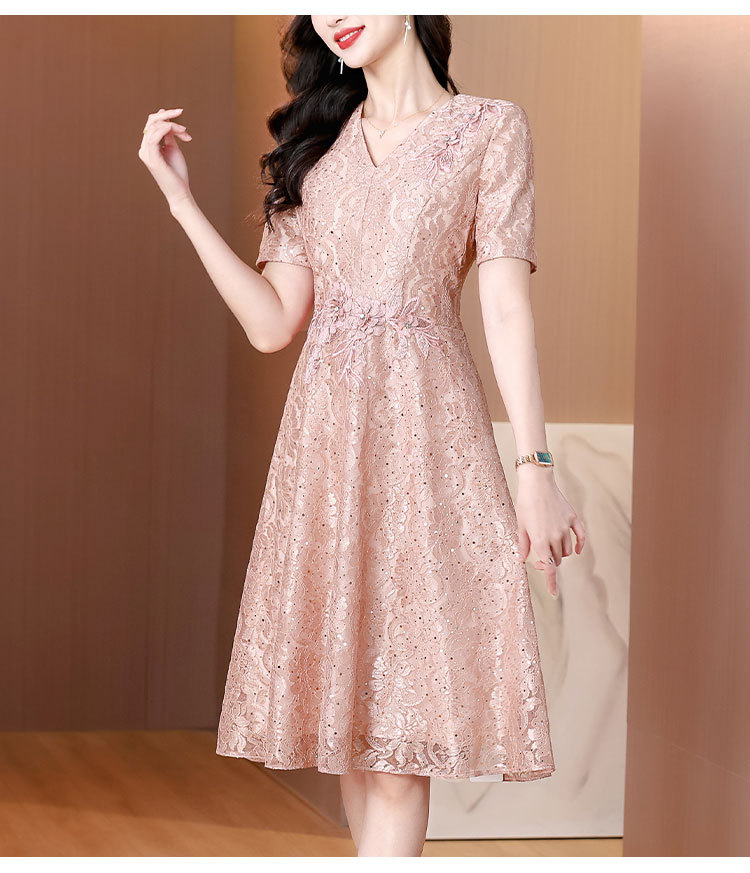 https://fulmo-img-server.com/dresscode-dresscode/ce99d57d-4bef-4494-bbc3-c2e14b1729b4.jpg