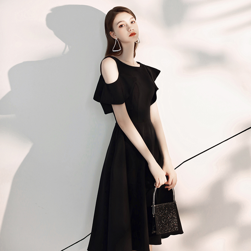 https://fulmo-img-server.com/dresscode-dresscode/d10b5425-d94a-4ee4-9ce2-728c7d70c04c.jpg