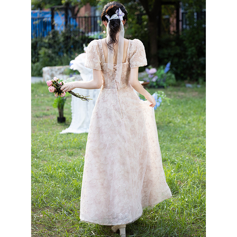 https://fulmo-img-server.com/dresscode-dresscode/d4f638ed-c9fb-445a-baeb-8cefb3af2ef8.jpg