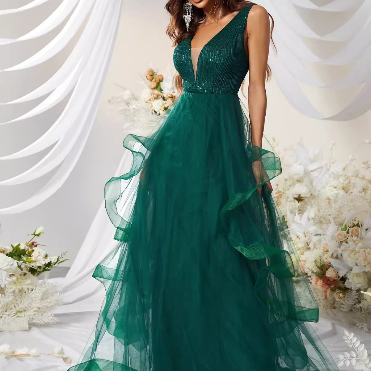 https://fulmo-img-server.com/dresscode-dresscode/d6111b7a-f570-420d-8716-7c0bf522fa17.jpg
