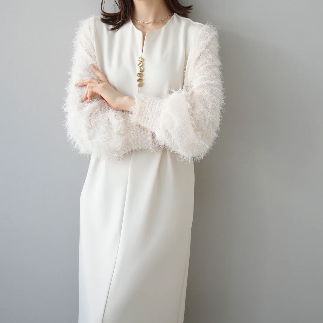 https://fulmo-img-server.com/dresscode-dresscode/d72e4a3a-30e9-490c-8c3b-e73556f46d18.jpg