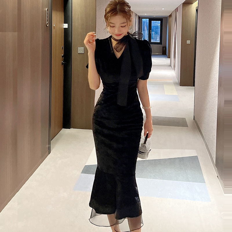 https://fulmo-img-server.com/dresscode-dresscode/d8cb4136-f2a8-4eac-9232-c83a950c1986.jpg
