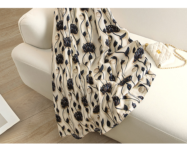 https://fulmo-img-server.com/dresscode-dresscode/d92ed77d-f279-43da-8cc5-512eefdf2e80.jpg