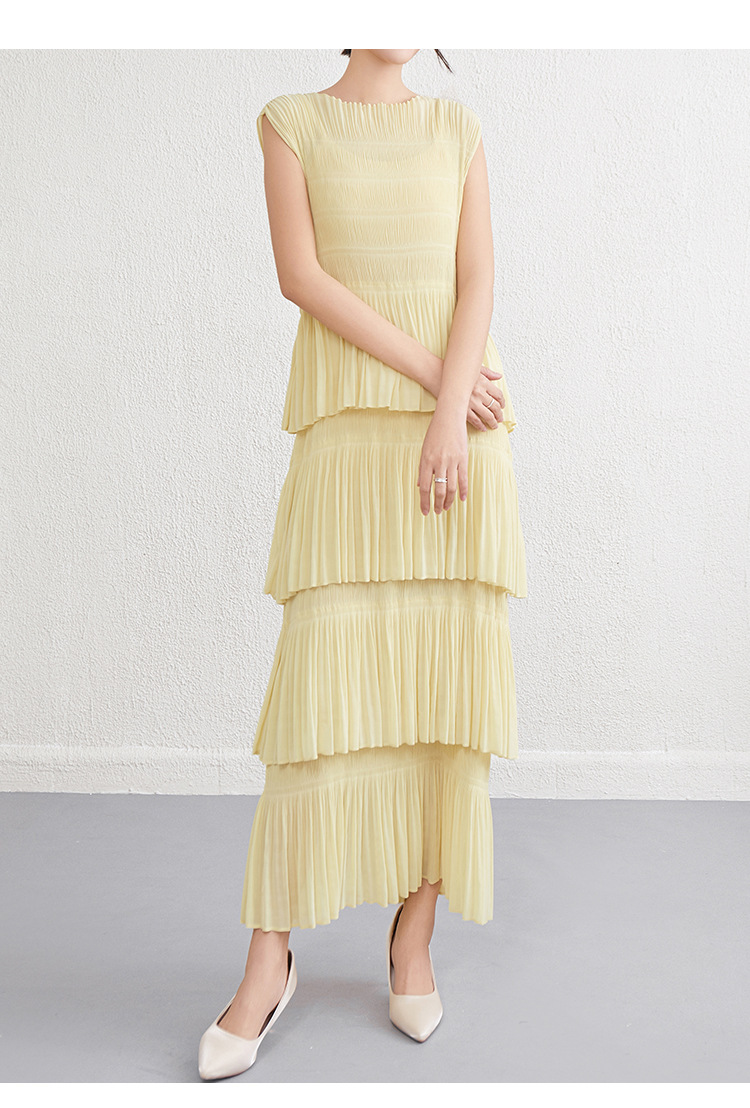 https://fulmo-img-server.com/dresscode-dresscode/d967c375-f9a4-4da0-86e6-84ee5196d334.jpg