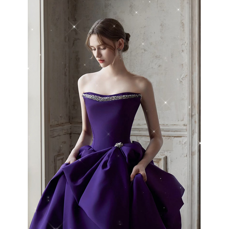 https://fulmo-img-server.com/dresscode-dresscode/da9e32d7-26f7-470b-a2ad-b7654287ebc5.jpg