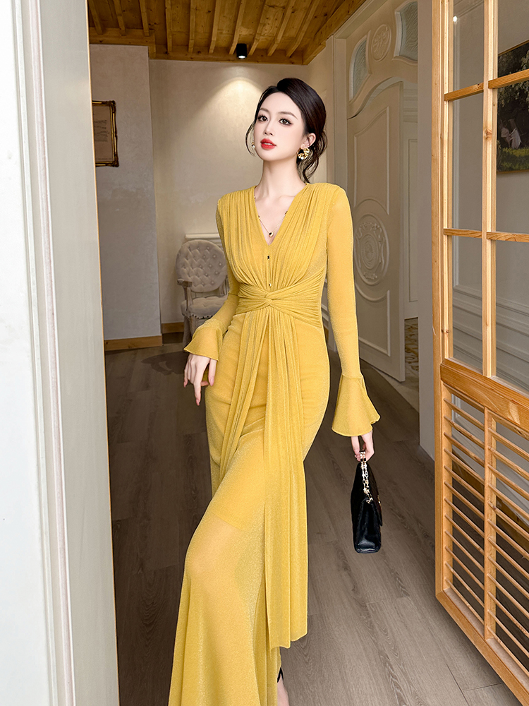 https://fulmo-img-server.com/dresscode-dresscode/dacf2bf9-018b-418a-8577-c3669ab5e0b5.jpg