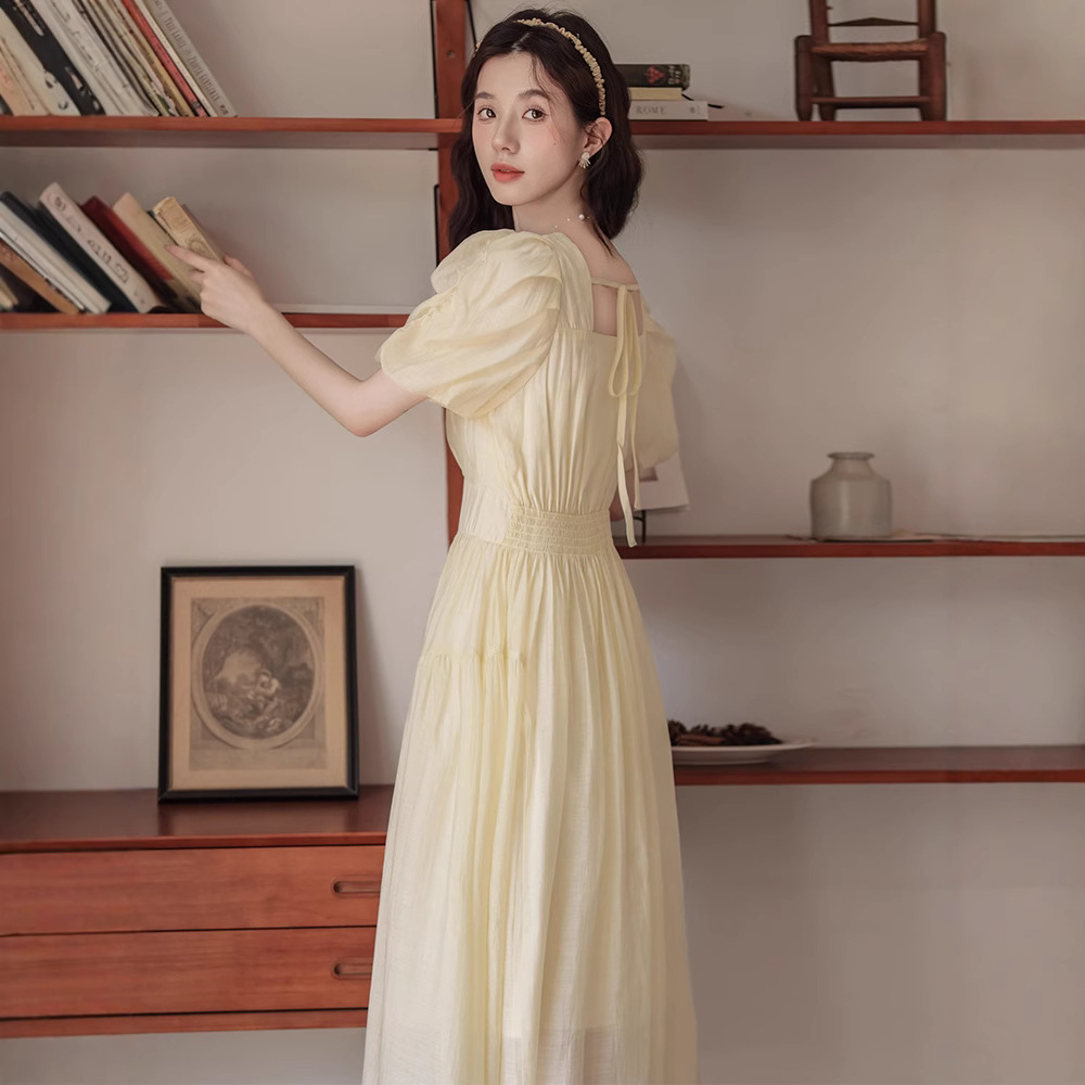 https://fulmo-img-server.com/dresscode-dresscode/db7d0d3c-c2d2-49a9-a832-6f0153bd33c7.jpg