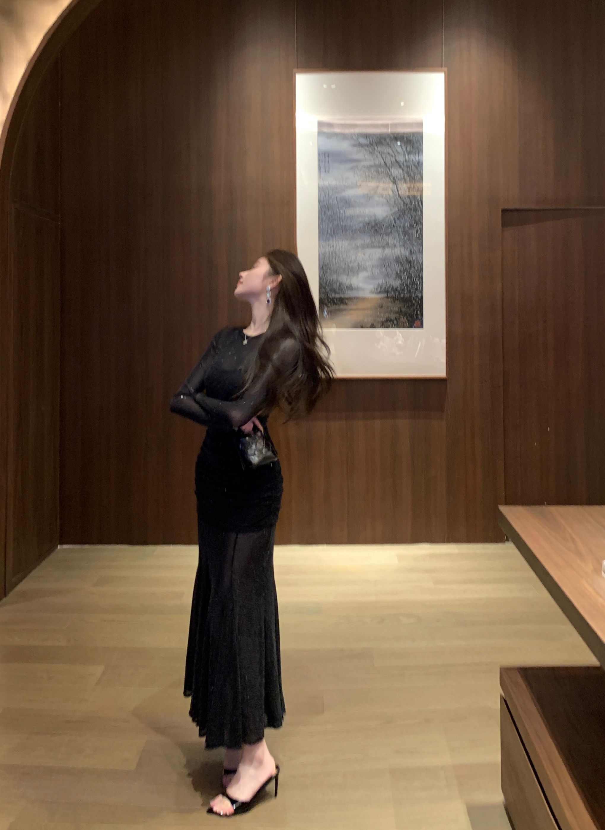 オケージョン ドレス 煌めきラメシアー長袖マーメイドタイトドレス