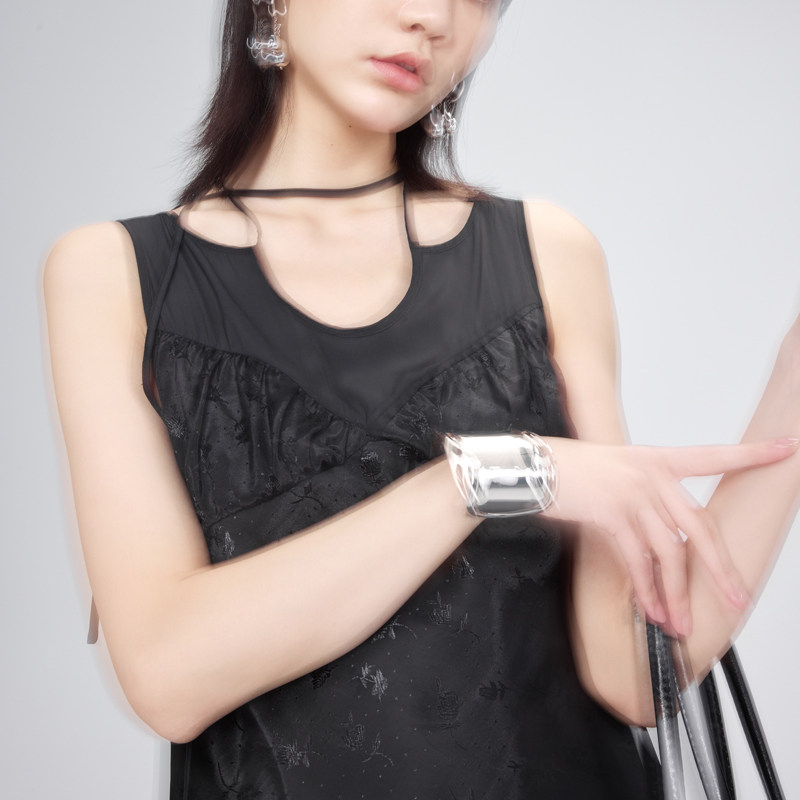 オケージョン ドレス フリンジ装飾ベルベット調ノースリーブワンピース