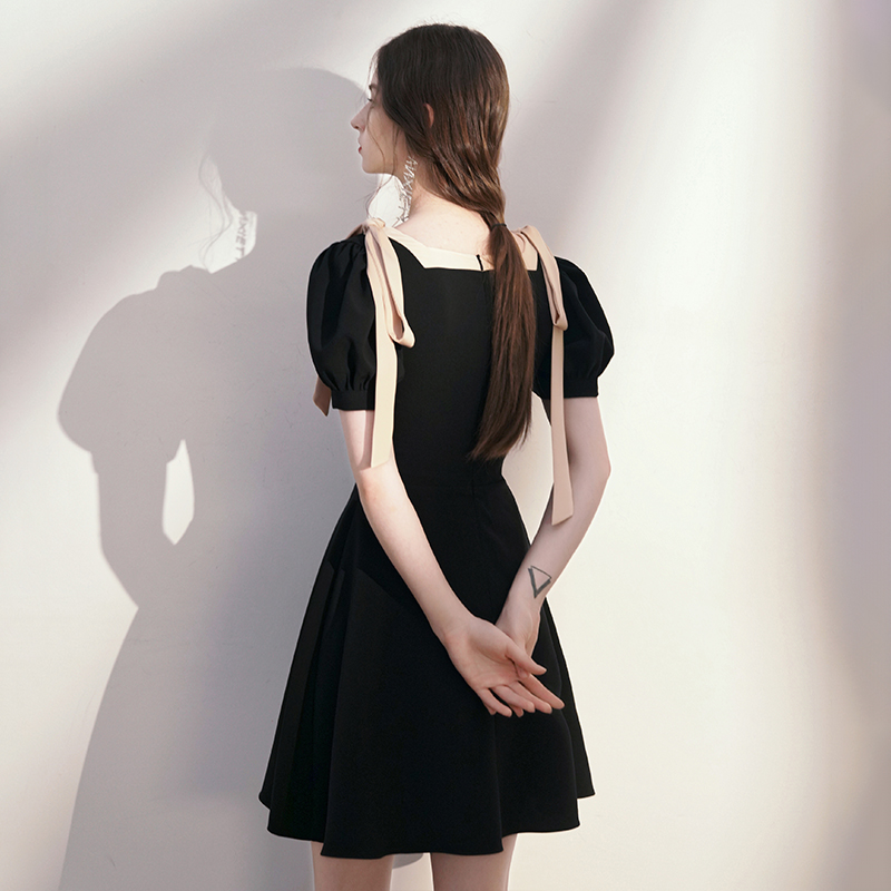 オケージョン ドレス 配色リボン付きパフスリーブフレアワンピース