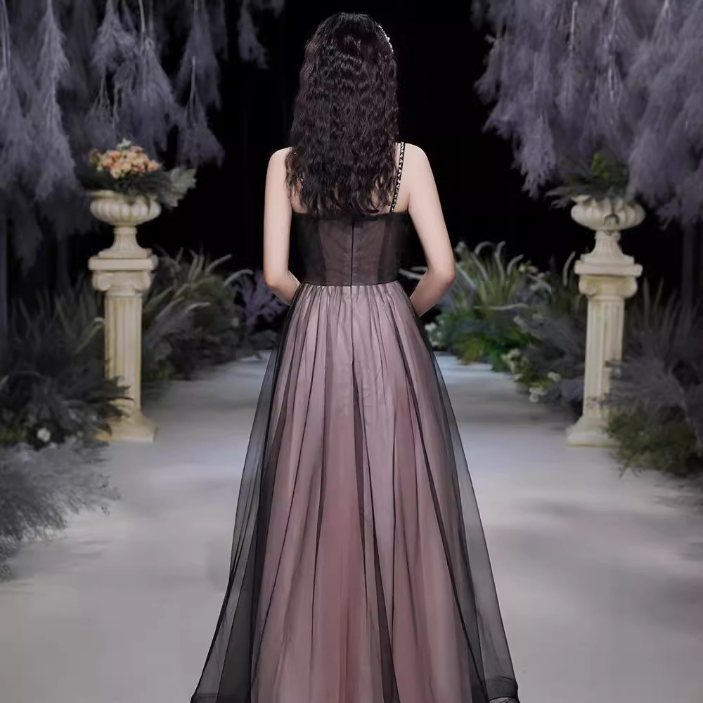 https://fulmo-img-server.com/dresscode-dresscode/e3e47a7a-ebf4-48b1-bef3-bdf53b1b085b.jpg