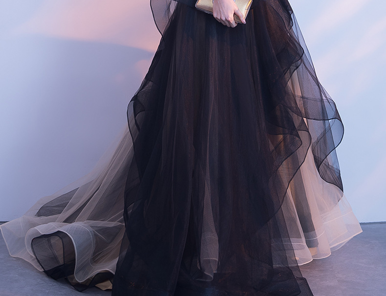 https://fulmo-img-server.com/dresscode-dresscode/e4a3e0e5-15c8-42c1-8266-f10cd0144de5.jpg