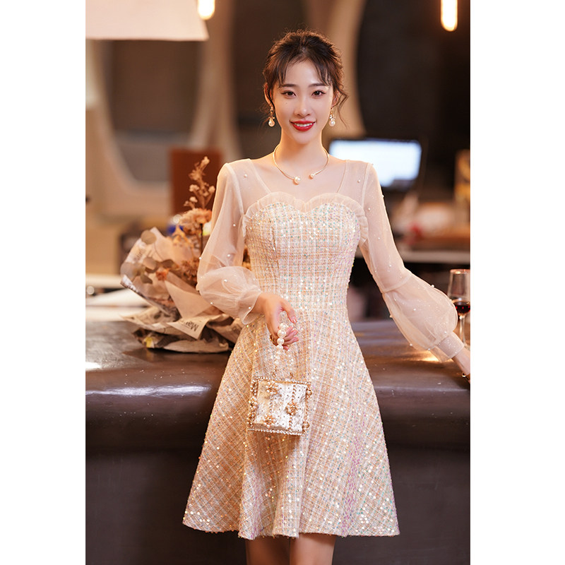 https://fulmo-img-server.com/dresscode-dresscode/e812b69f-20fd-4e59-9cf8-4527c8ba0de0.jpg