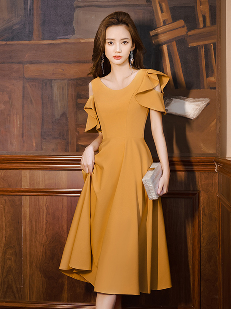 https://fulmo-img-server.com/dresscode-dresscode/e82cf69e-a143-4825-ae9f-f271eadfc120.jpg