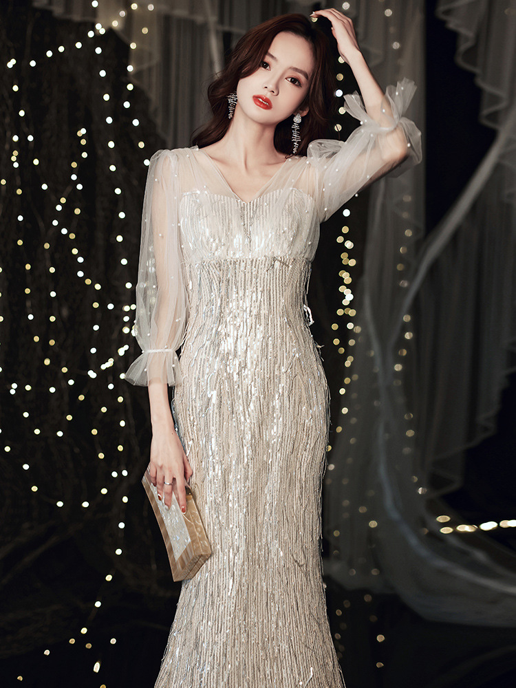 https://fulmo-img-server.com/dresscode-dresscode/e8d89820-df87-4606-81d7-aee05dbfdbee.jpg