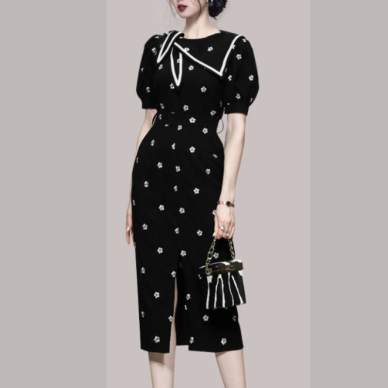 オケージョン ドレス セーラー襟リボン付き花柄刺繍パフスリーブワンピース