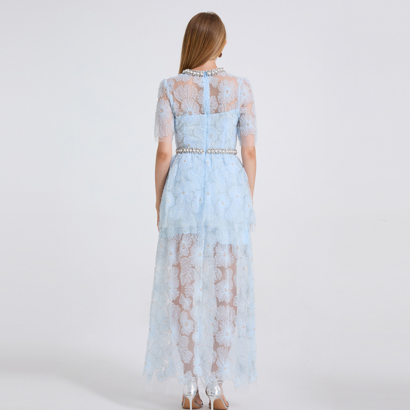 https://fulmo-img-server.com/dresscode-dresscode/e99f014a-a7e0-4e54-b2fd-d3e820ec5319.jpg