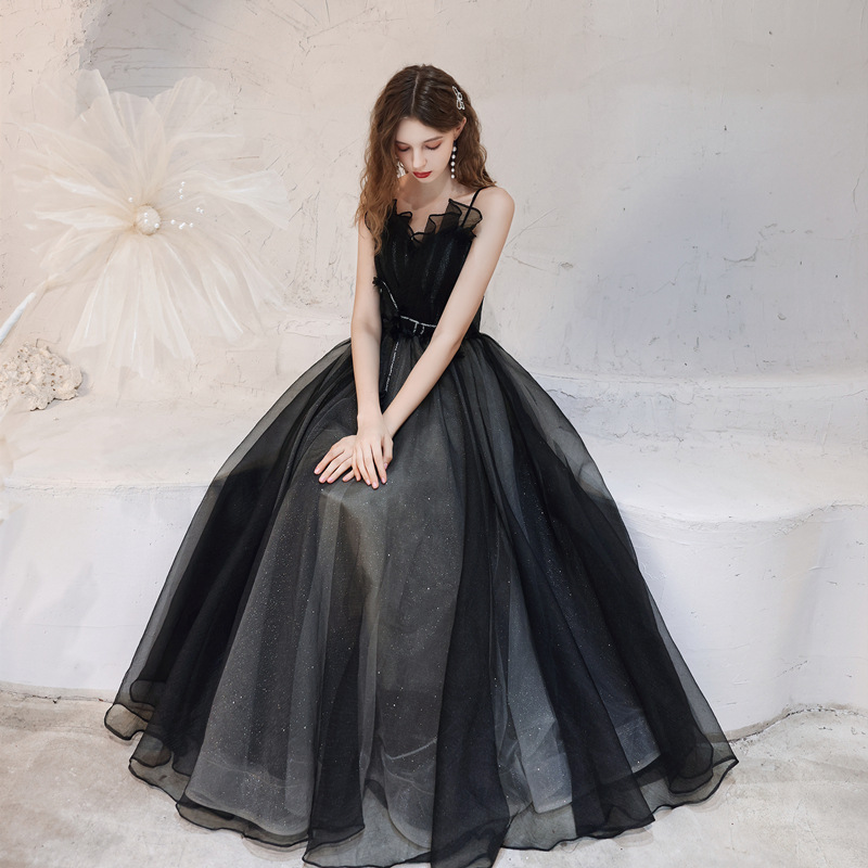 https://fulmo-img-server.com/dresscode-dresscode/eaf49cf1-c46d-42f3-a089-7ea3c3b44612.jpg