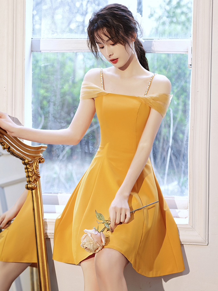 オケージョン ドレス 華やかチェーン肩紐付きオフショルフレアドレス