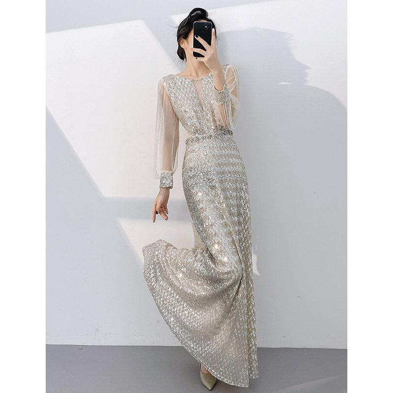 https://fulmo-img-server.com/dresscode-dresscode/eece2439-3a77-4f1f-9107-3075478df04d.jpg