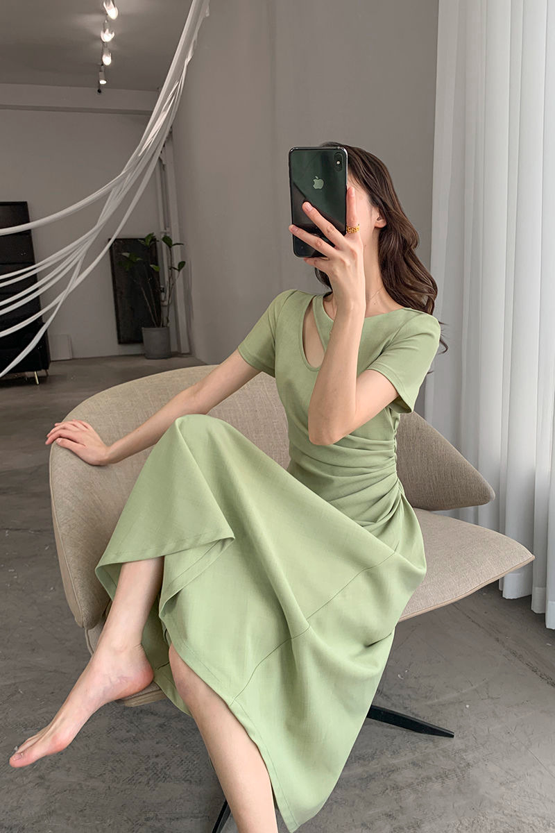 https://fulmo-img-server.com/dresscode-dresscode/ef2b91ee-8e94-4149-8e59-6f8498b2f308.jpg