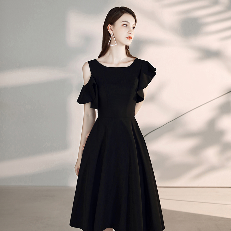 https://fulmo-img-server.com/dresscode-dresscode/f05ce217-452a-4d32-ae9a-575c8e613dff.jpg