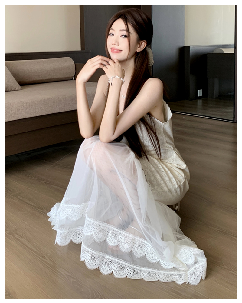 https://fulmo-img-server.com/dresscode-dresscode/f13c2dbe-19d6-4c14-abb1-f3fbc743b496.jpg