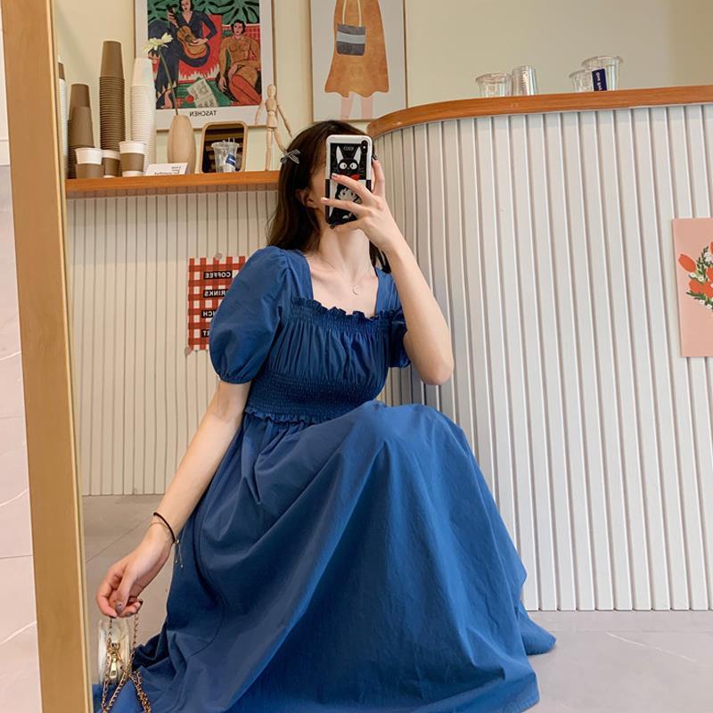 https://fulmo-img-server.com/dresscode-dresscode/f43e9a74-435f-4252-a4c0-3c1b059fb9d7.jpg