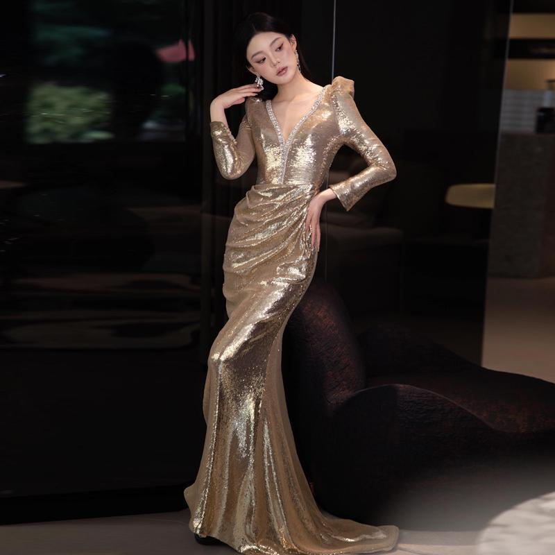 https://fulmo-img-server.com/dresscode-dresscode/f60609c1-1672-4367-9d91-487d4f2c2087.jpg