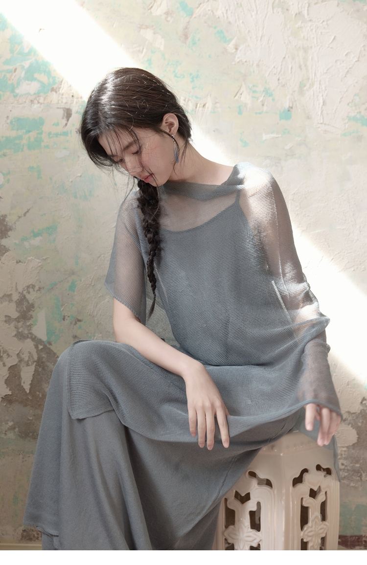 https://fulmo-img-server.com/dresscode-dresscode/f6c4cb04-f34e-4f86-bde1-e23429762b88.jpg