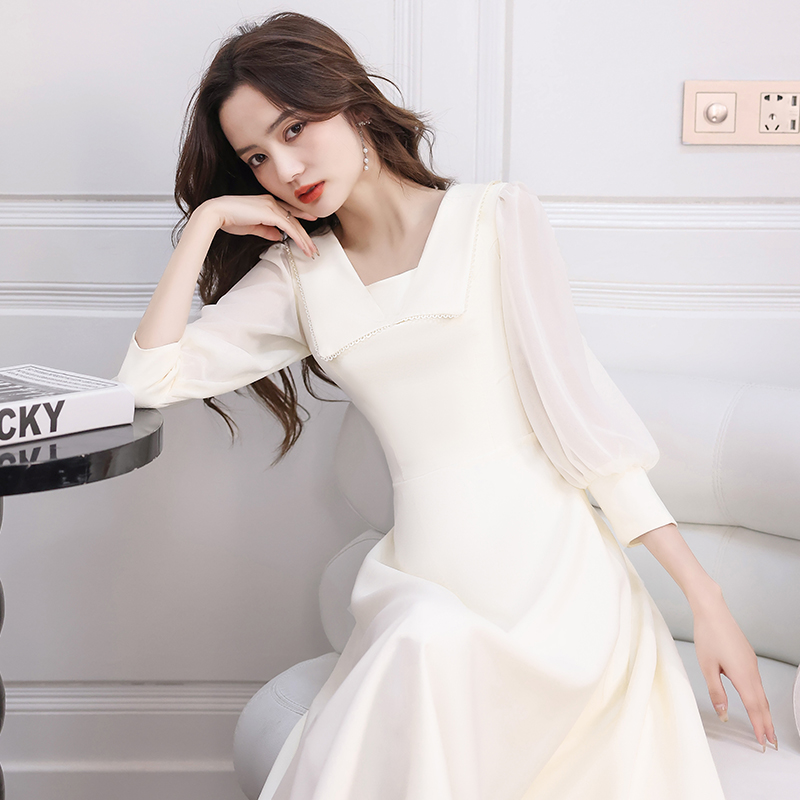 オケージョン ドレス 透け感袖パフスリーブスクエアネックミモレ丈ワンピース