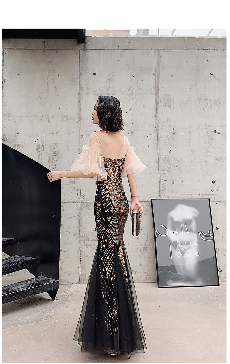 https://fulmo-img-server.com/dresscode-dresscode/fc1af025-7470-49ed-9a30-4404c124f245.jpg