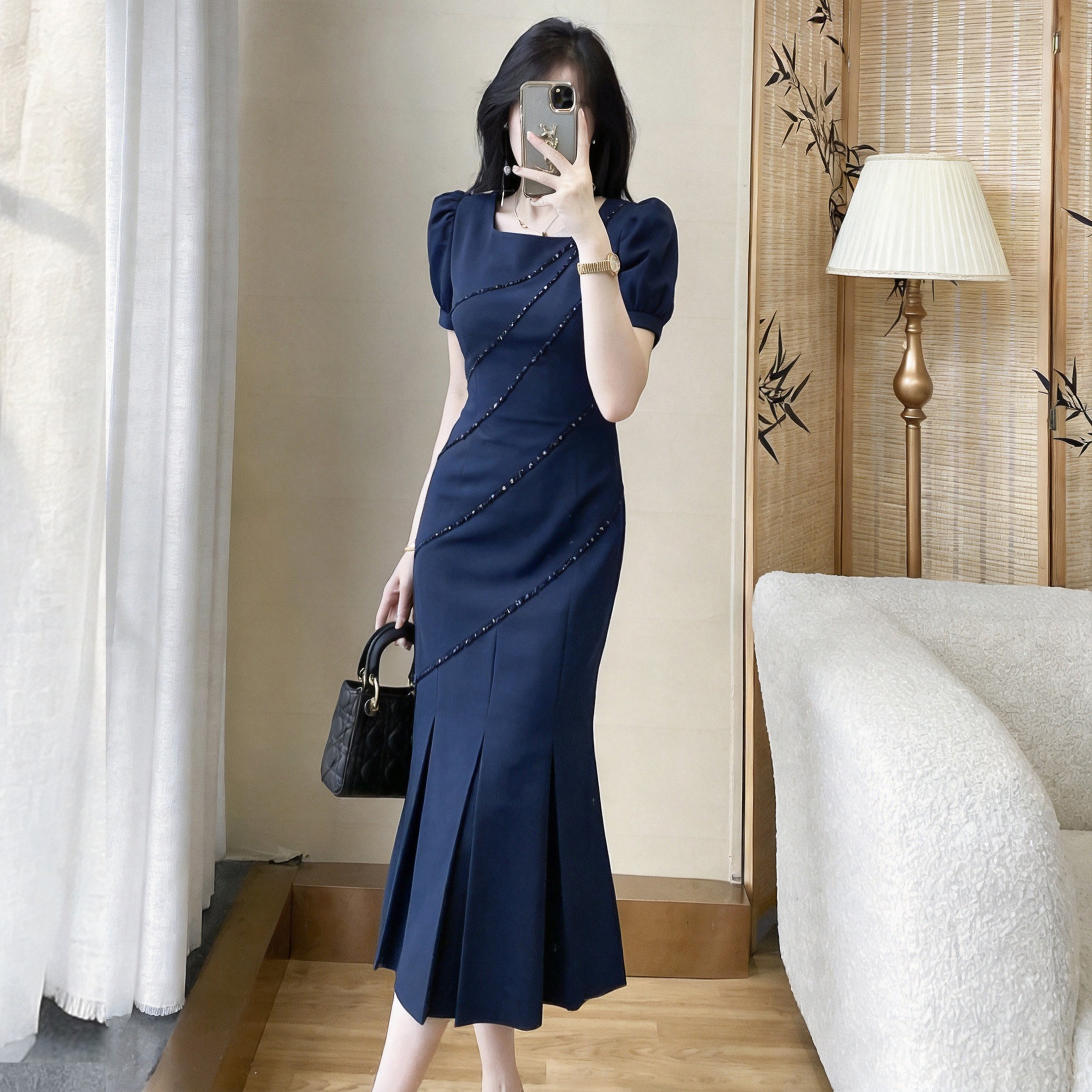https://fulmo-img-server.com/dresscode-dresscode/ff4c557a-3505-49cc-8142-a2d7a42b4a55.jpg