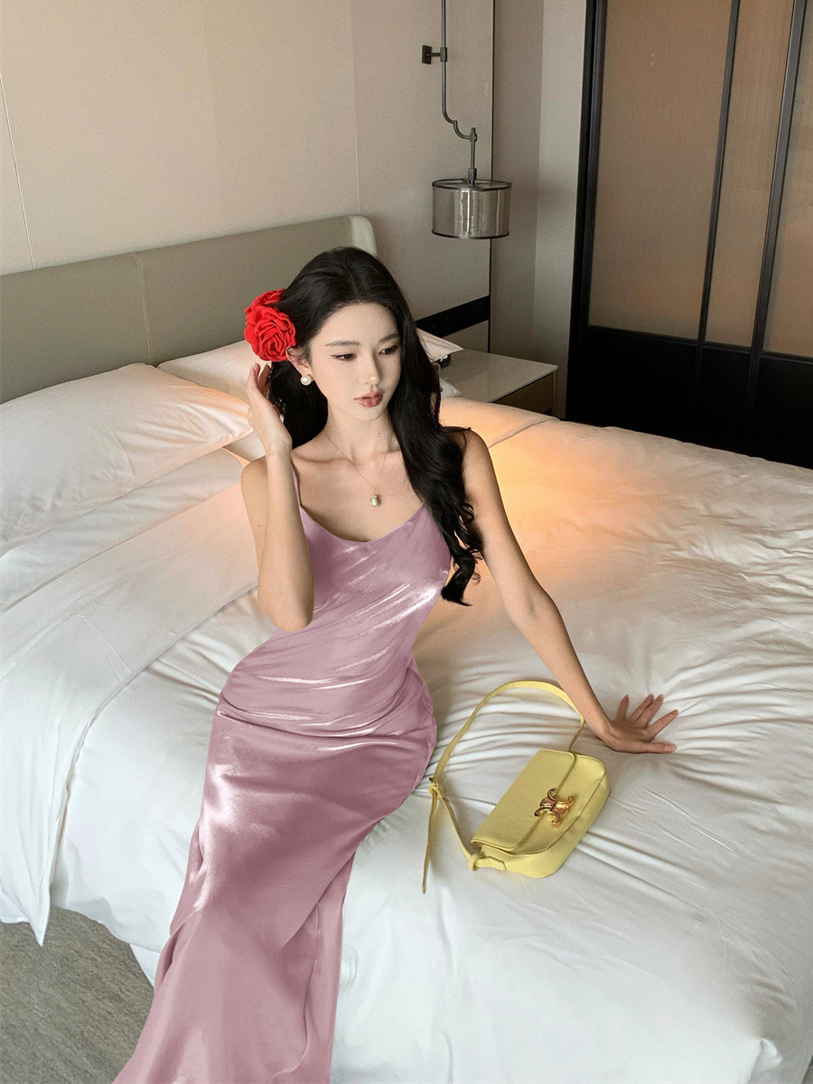 https://fulmo-img-server.com/dresscolory/021f673a-8087-4eb8-b1bc-ba56891931d2.jpg