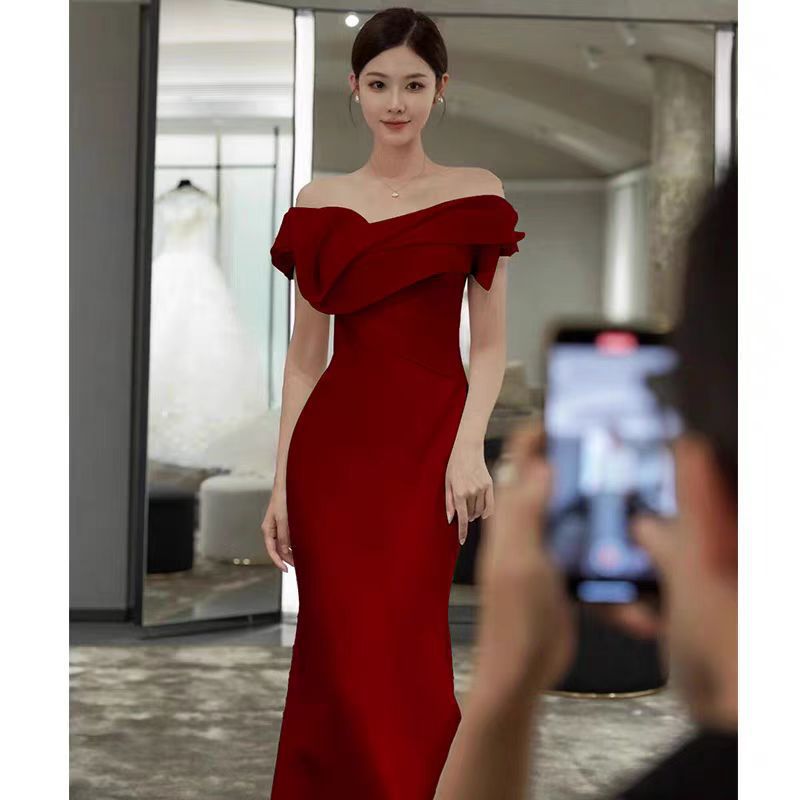 https://fulmo-img-server.com/dresscolory/10600806-4a9a-4144-aadc-f892bbd2cf09.jpg