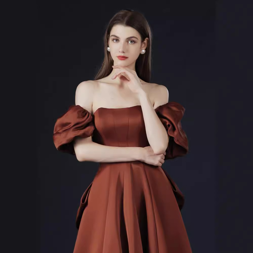 https://fulmo-img-server.com/dresscolory/16a1c4b5-b5ad-4ae8-a180-5d34d5061873.jpg