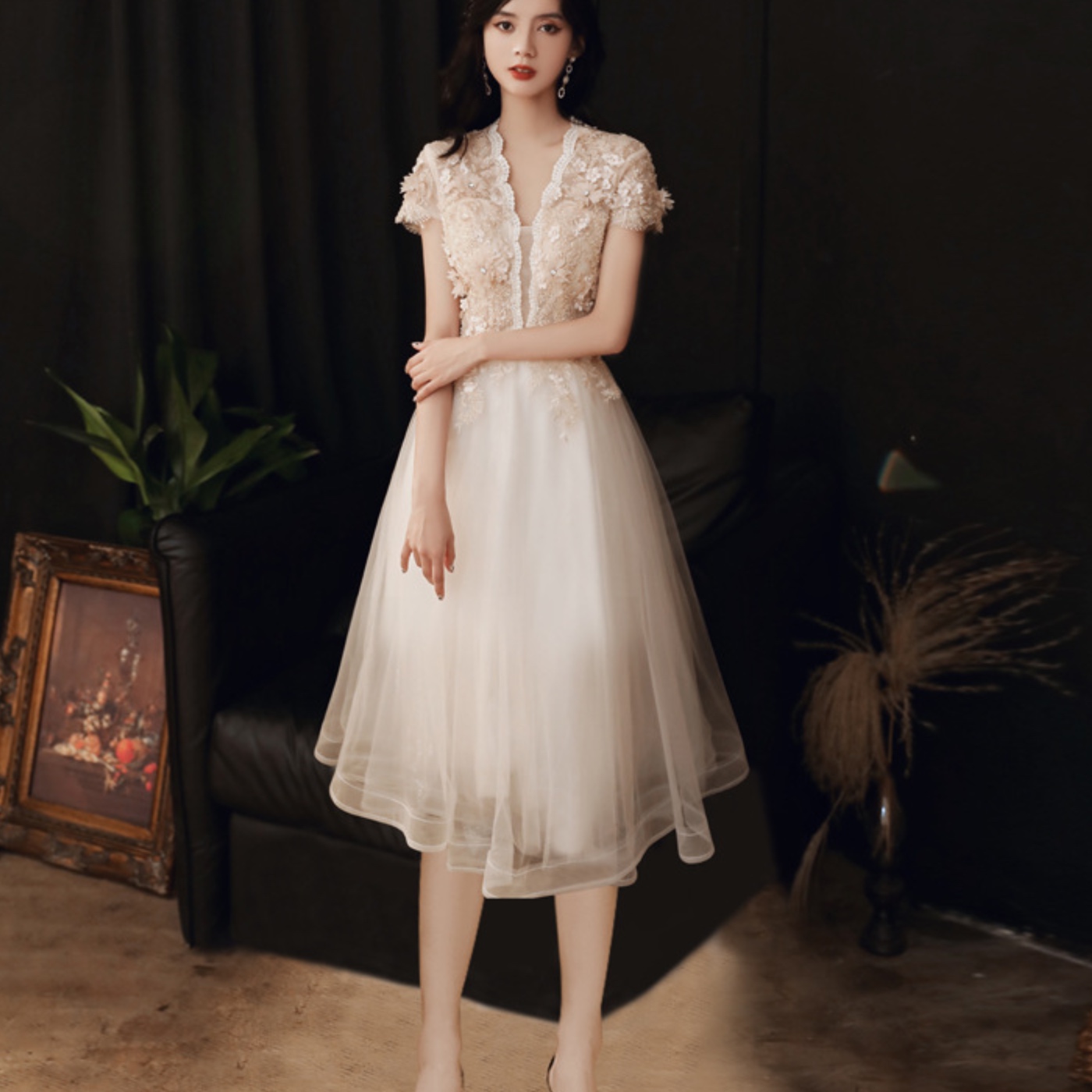 https://fulmo-img-server.com/dresscolory/1739840557098_euuy8ybw_16vaikwc.jpeg