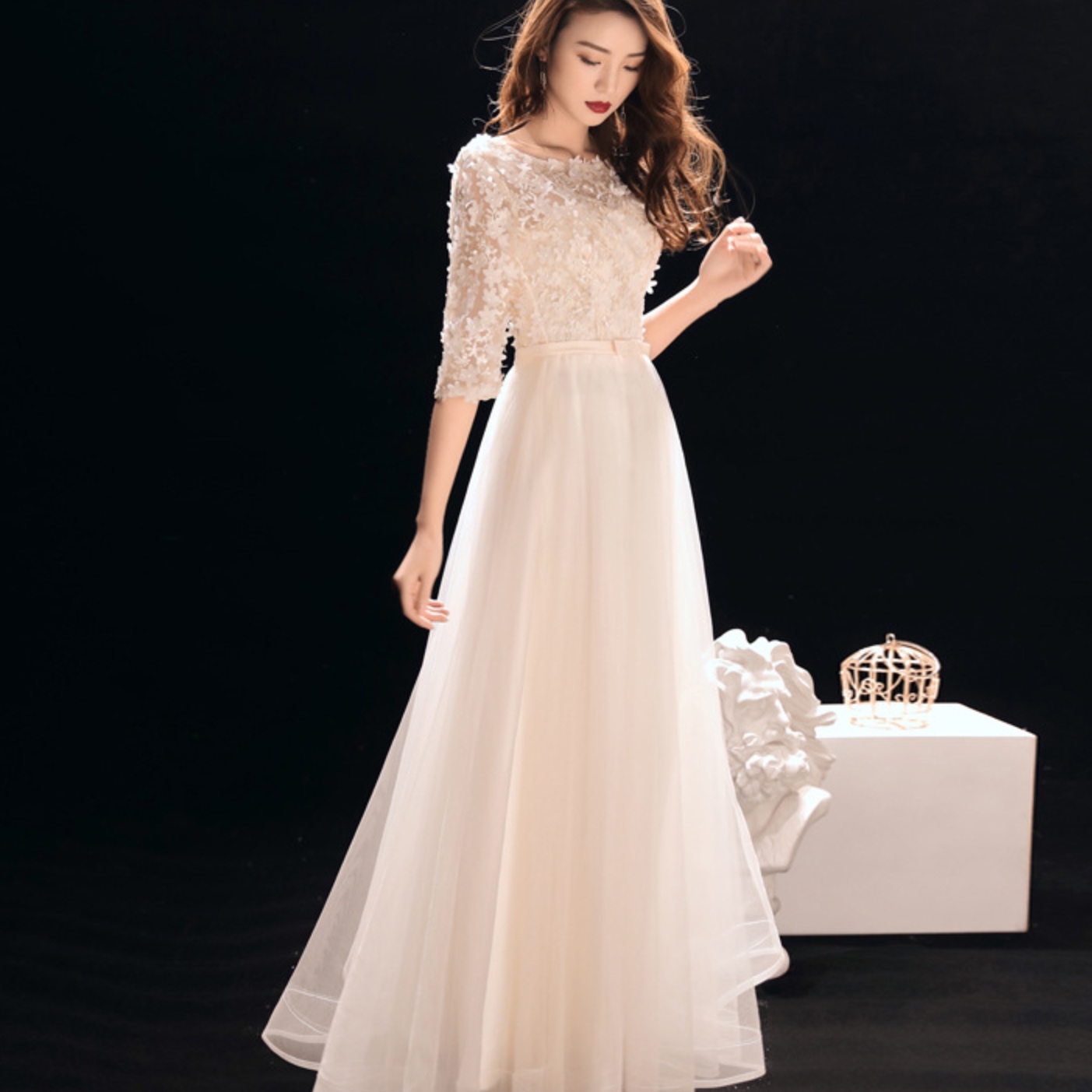 https://fulmo-img-server.com/dresscolory/1739921466877_10m2qumn_3gnnojpd.jpeg