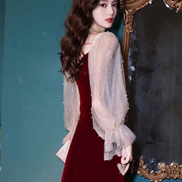 https://fulmo-img-server.com/dresscolory/1744490297510_d9maebr6_3e568f46.jpeg