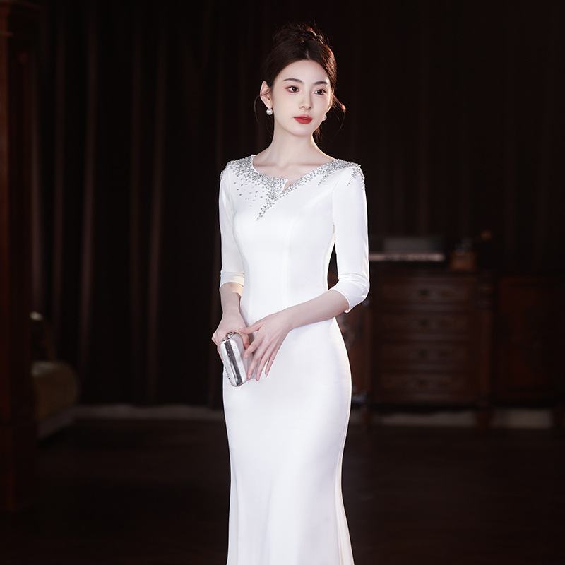 https://fulmo-img-server.com/dresscolory/1fc1bed4-00e4-49fe-824f-f0b106c194bf.jpg