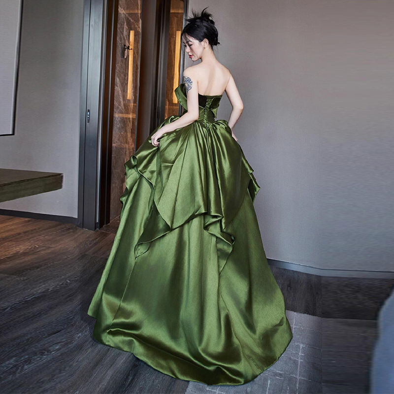 https://fulmo-img-server.com/dresscolory/21d26aa8-45e5-4a95-b70a-b252dc066143.jpg