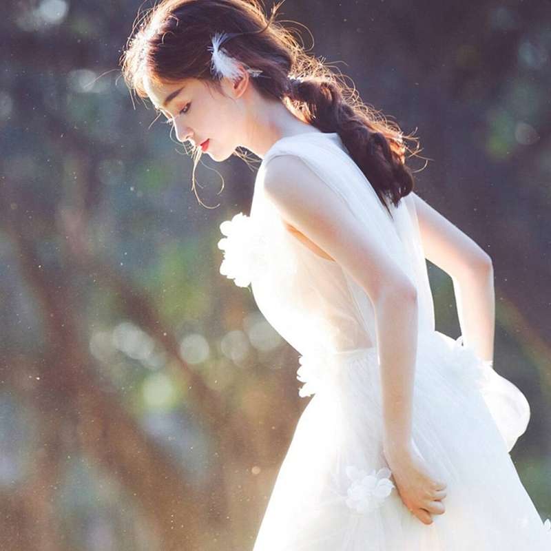 https://fulmo-img-server.com/dresscolory/288d30061e784f0ea1367394e3c9bcef.jepg