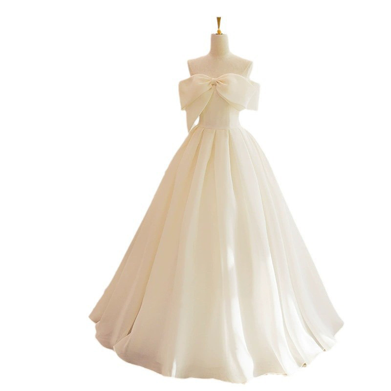 https://fulmo-img-server.com/dresscolory/2c60fa9f-608f-439a-b485-2ce2b357d260.jpg