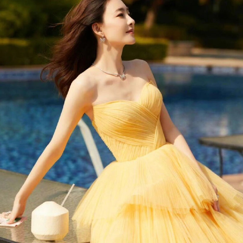https://fulmo-img-server.com/dresscolory/2c93a15f-e989-411e-8cf7-f00652561486.jpg