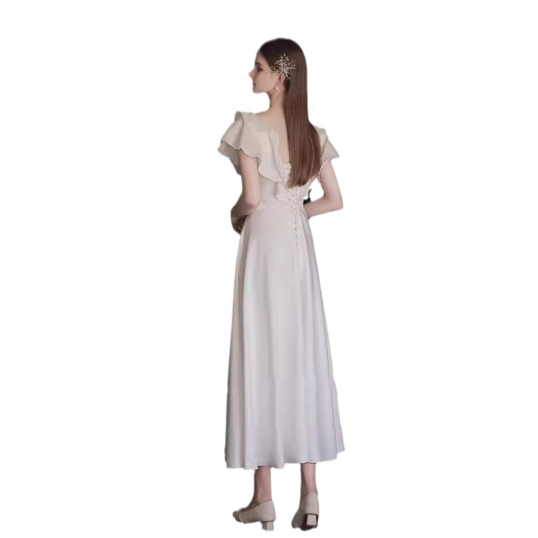 https://fulmo-img-server.com/dresscolory/2e090412-a3b9-4c47-8904-82688dabf3f4.jpg